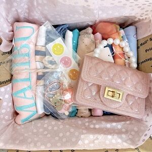 Kids Style Mystery Box! 10+ Pieces!